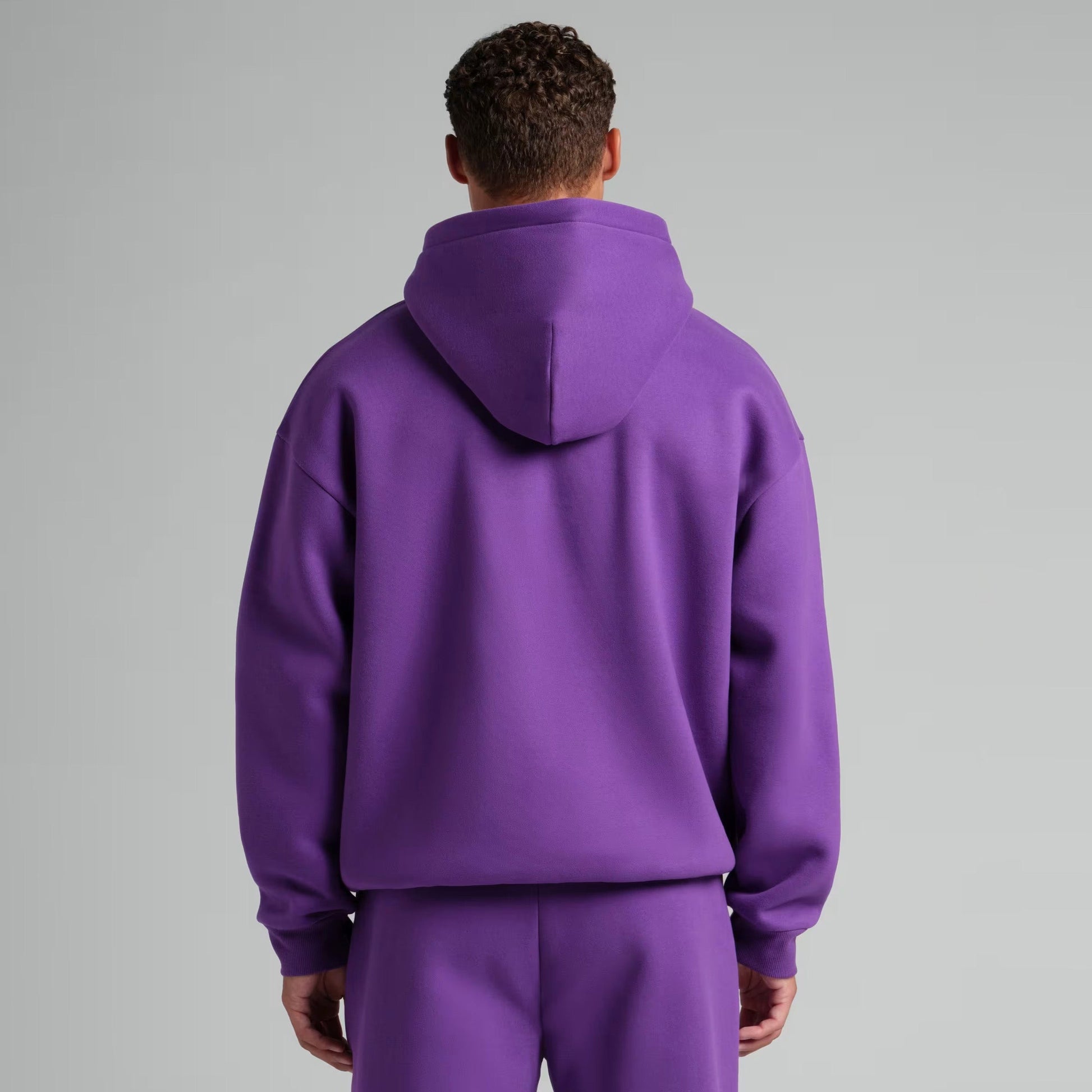 Noah is 6'4'' and wears a size L