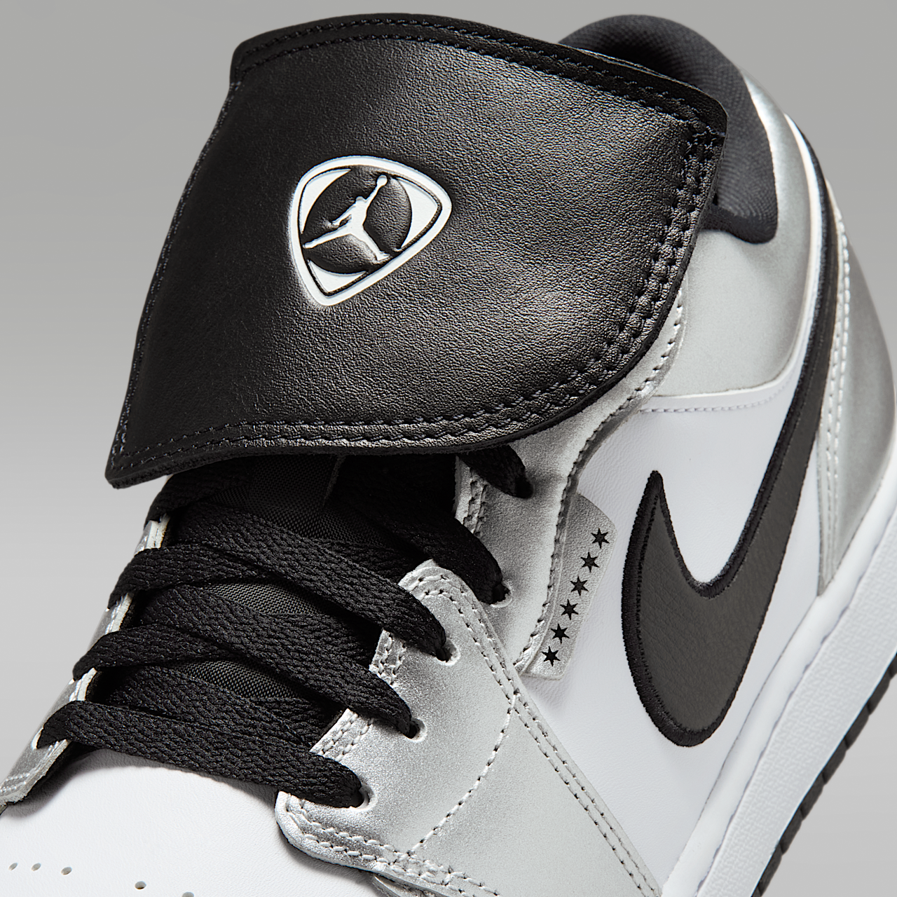 Air 1 Low SE