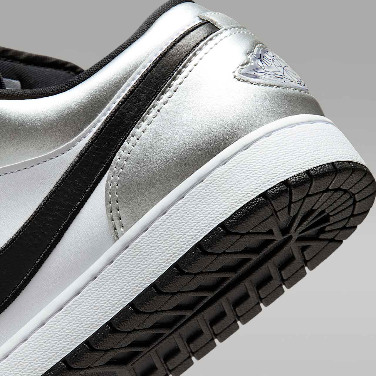 Air 1 Low SE