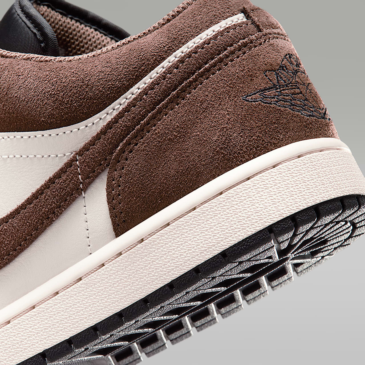 Air 1 Low
