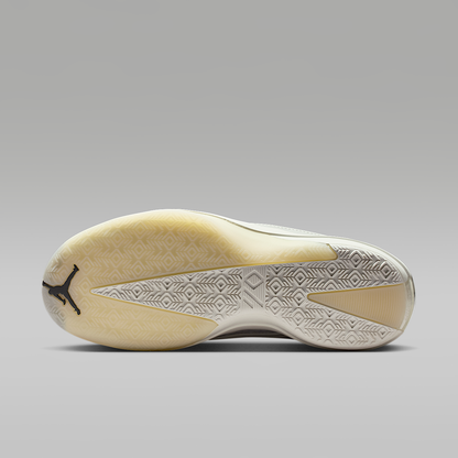 40 "Wolf Grey" Basketball Shoes - Responsive Cushioning And Enhanced Traction