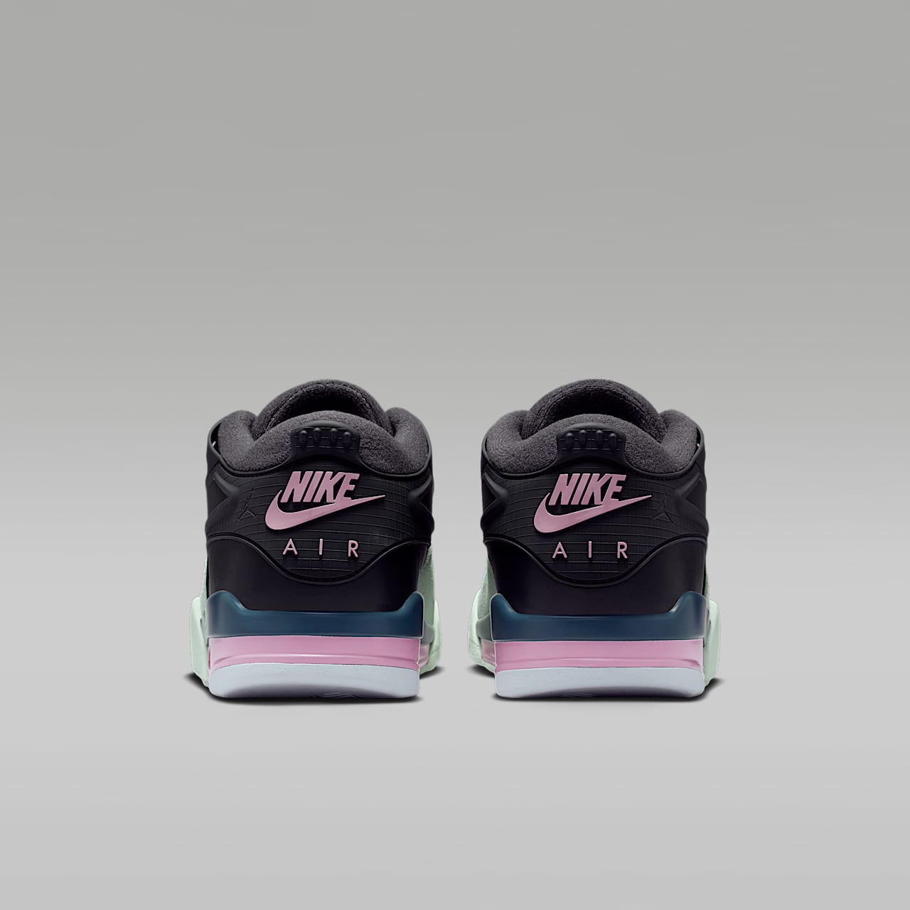 Air Jordan 4 RM Men's Shoes