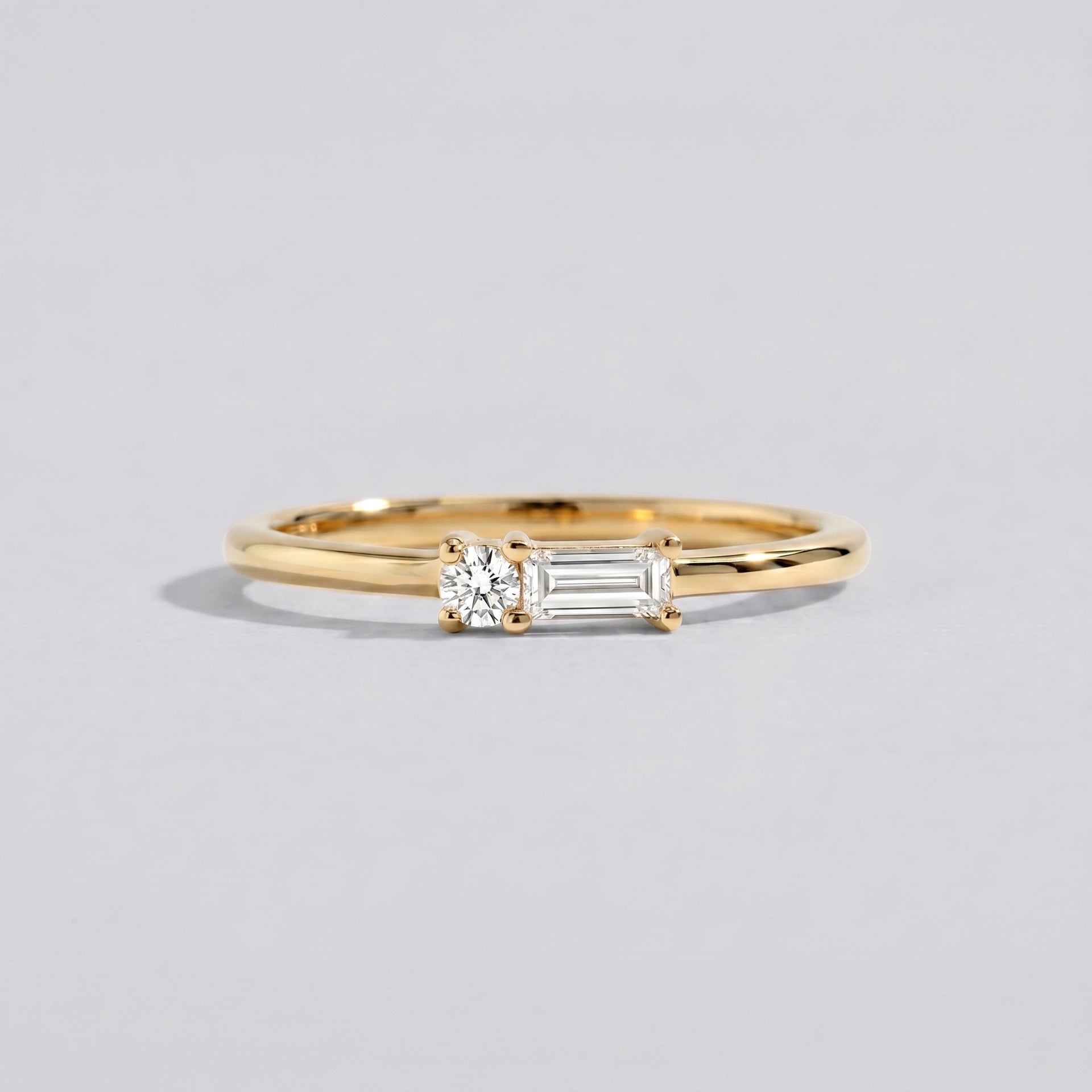 Dainty Baguette Ring