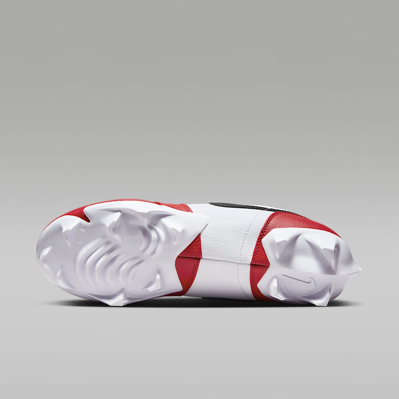 1 Low TD Men's Football Cleat