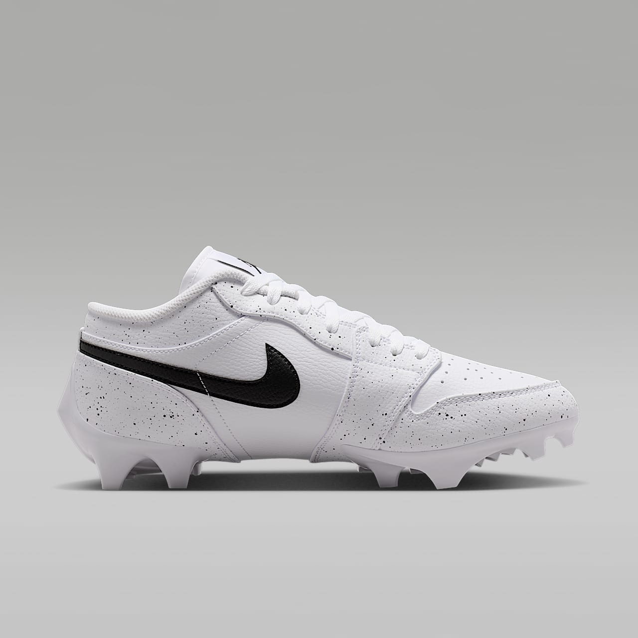 1 Low TD Men's Football Cleat