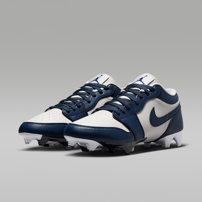 1 Low TD Men's Football Cleat