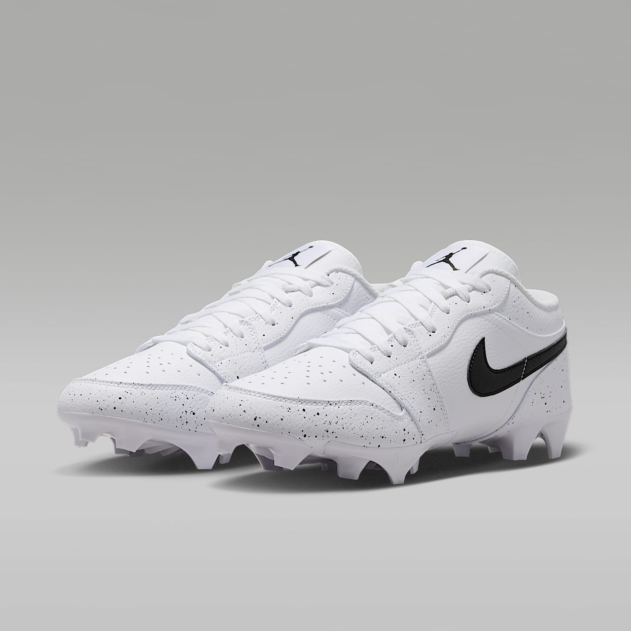 1 Low TD Men's Football Cleat