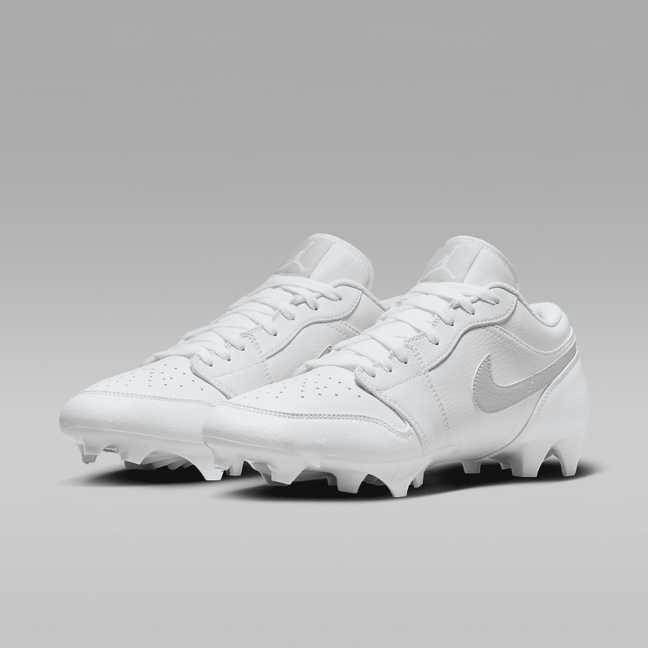 1 Low TD Men's Football Cleat