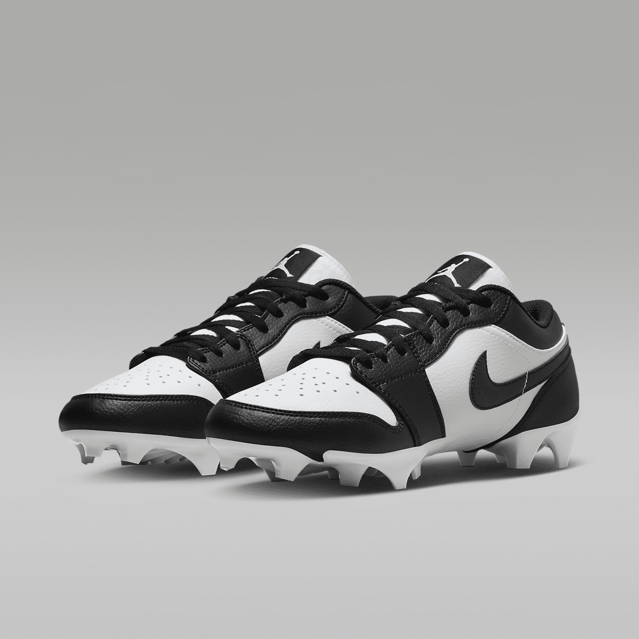 1 Low TD Men's Football Cleat