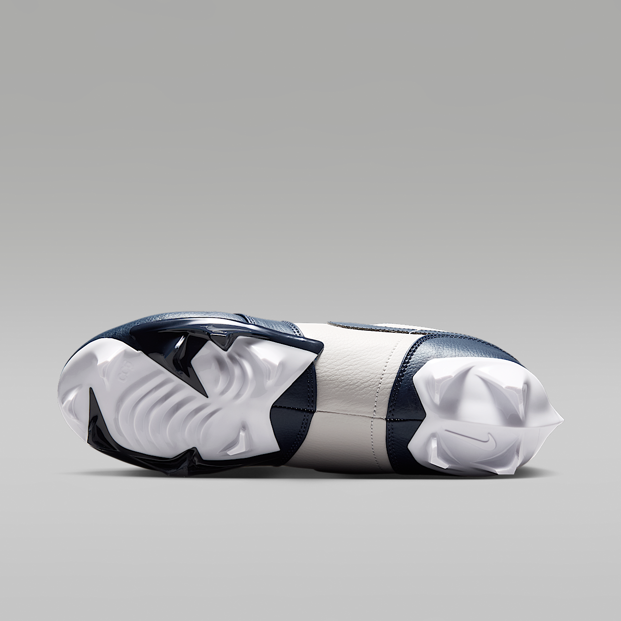 1 Low TD Men's Football Cleat