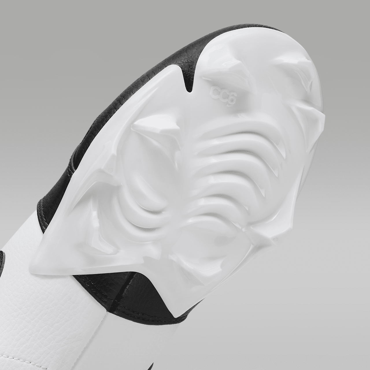 1 Low TD Men's Football Cleat