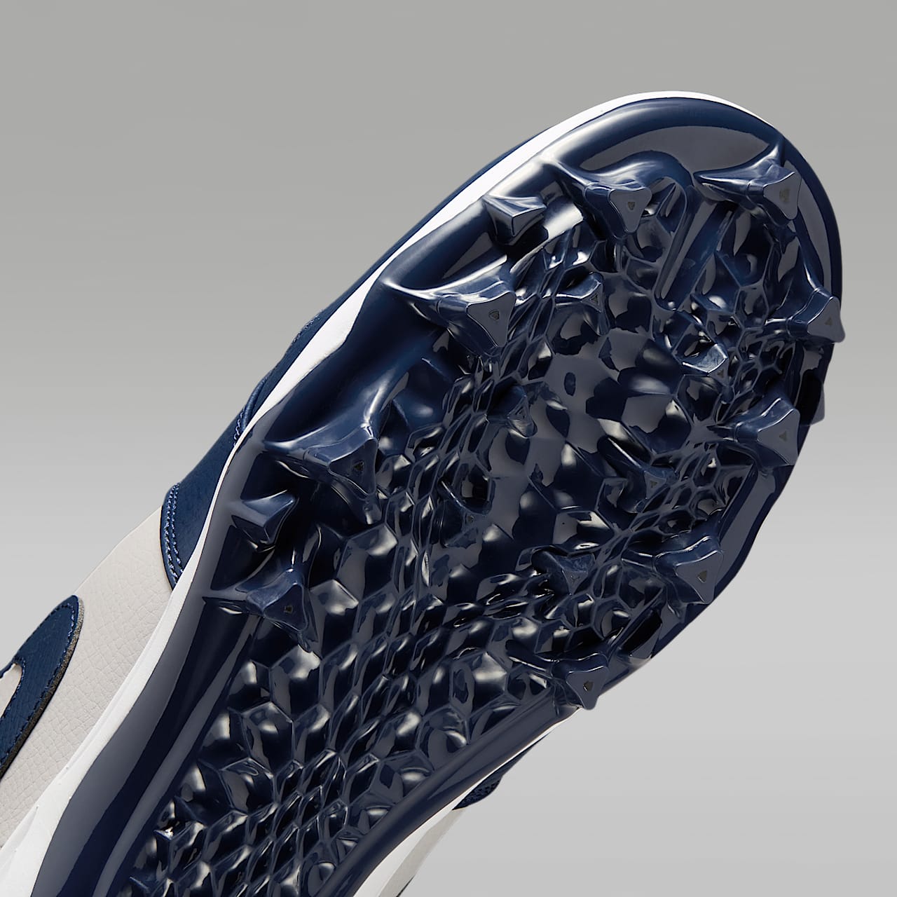 1 Mid TD Men's Football Cleat