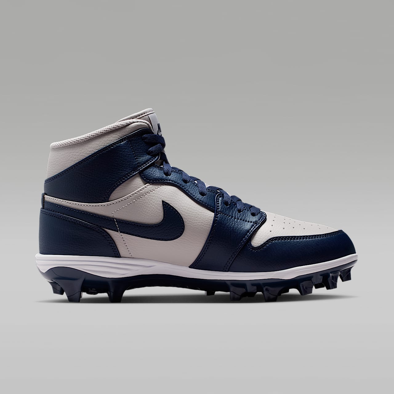 1 Mid TD Men's Football Cleat