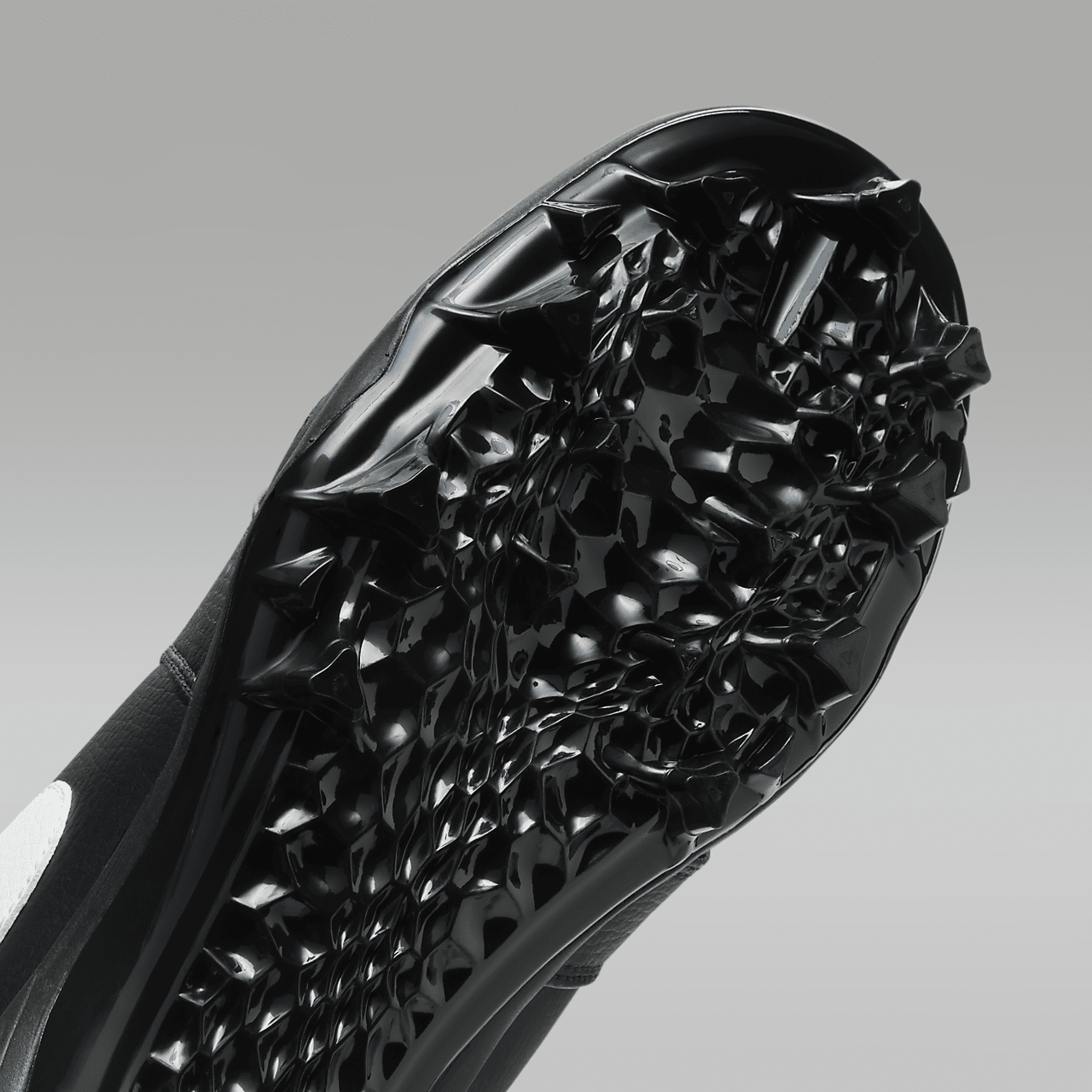 1 Mid TD Men's Football Cleat