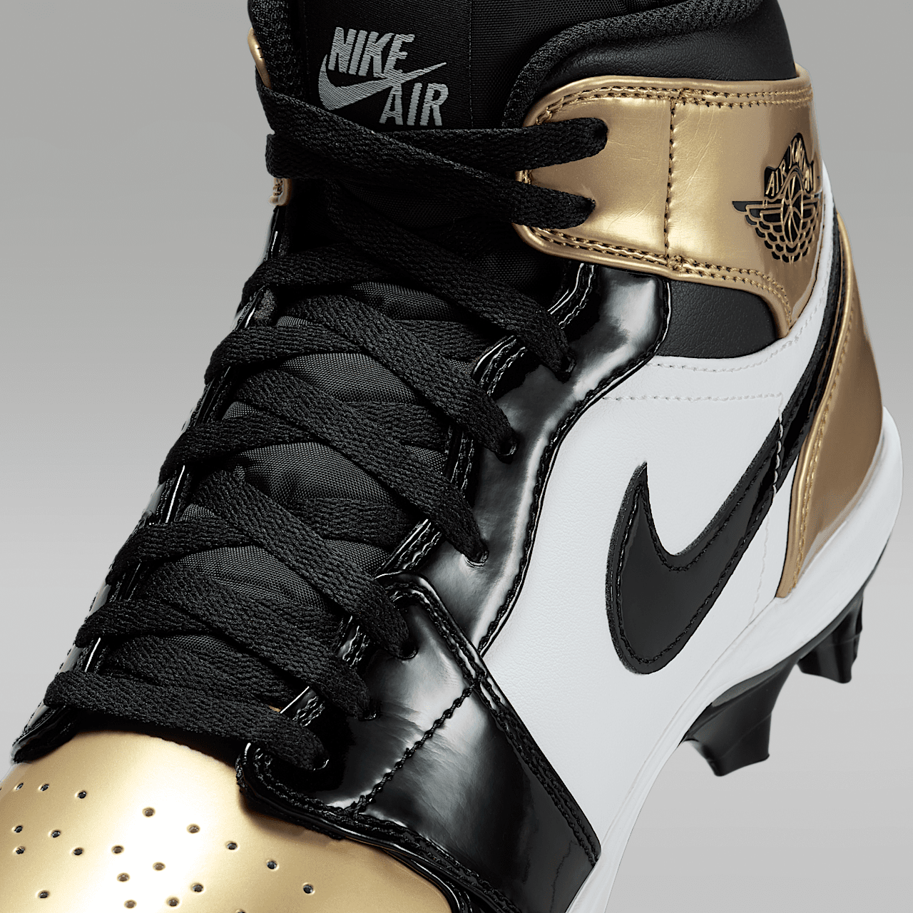 1 Mid TD Men's Football Cleat