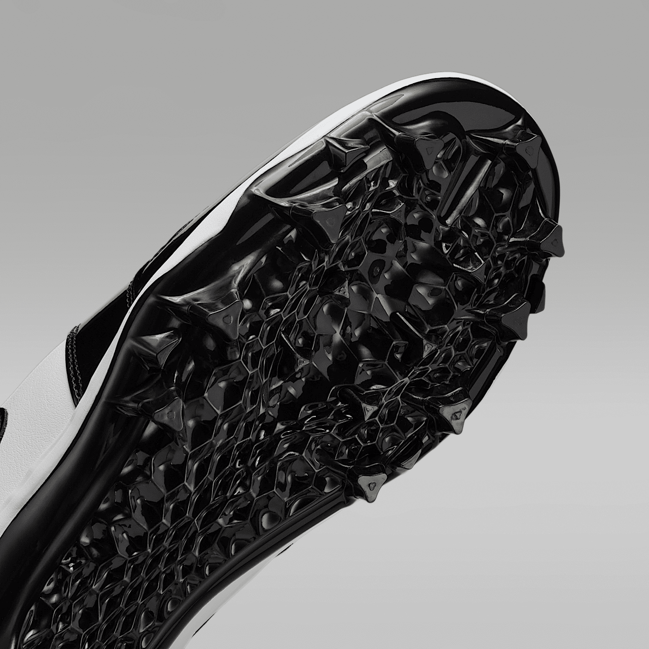 1 Mid TD Men's Football Cleat