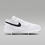 1 Retro Low Metal Baseball Cleats