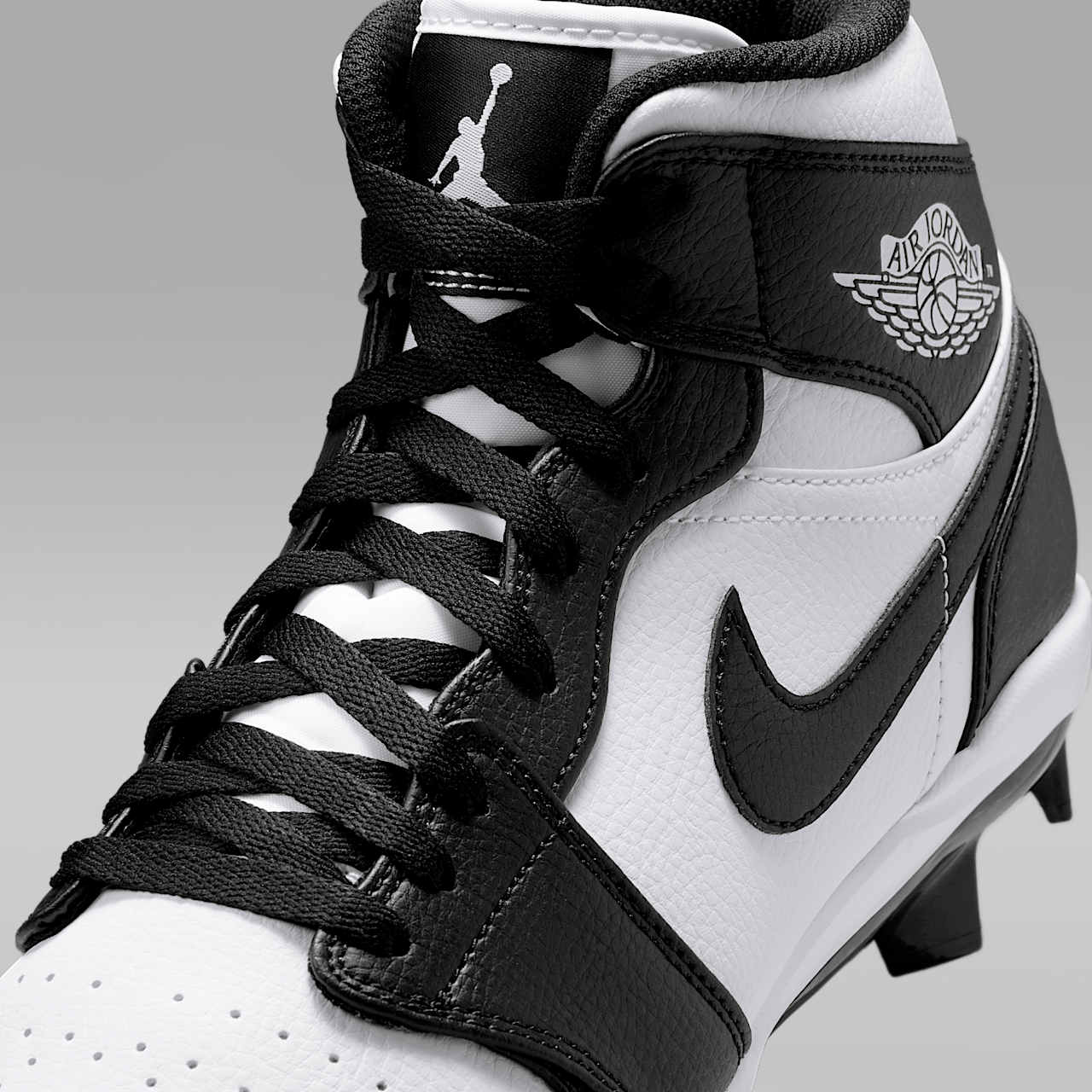 1 Retro MCS Men's Baseball Cleats