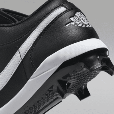 1 Retro MCS Low Men's Baseball Cleats