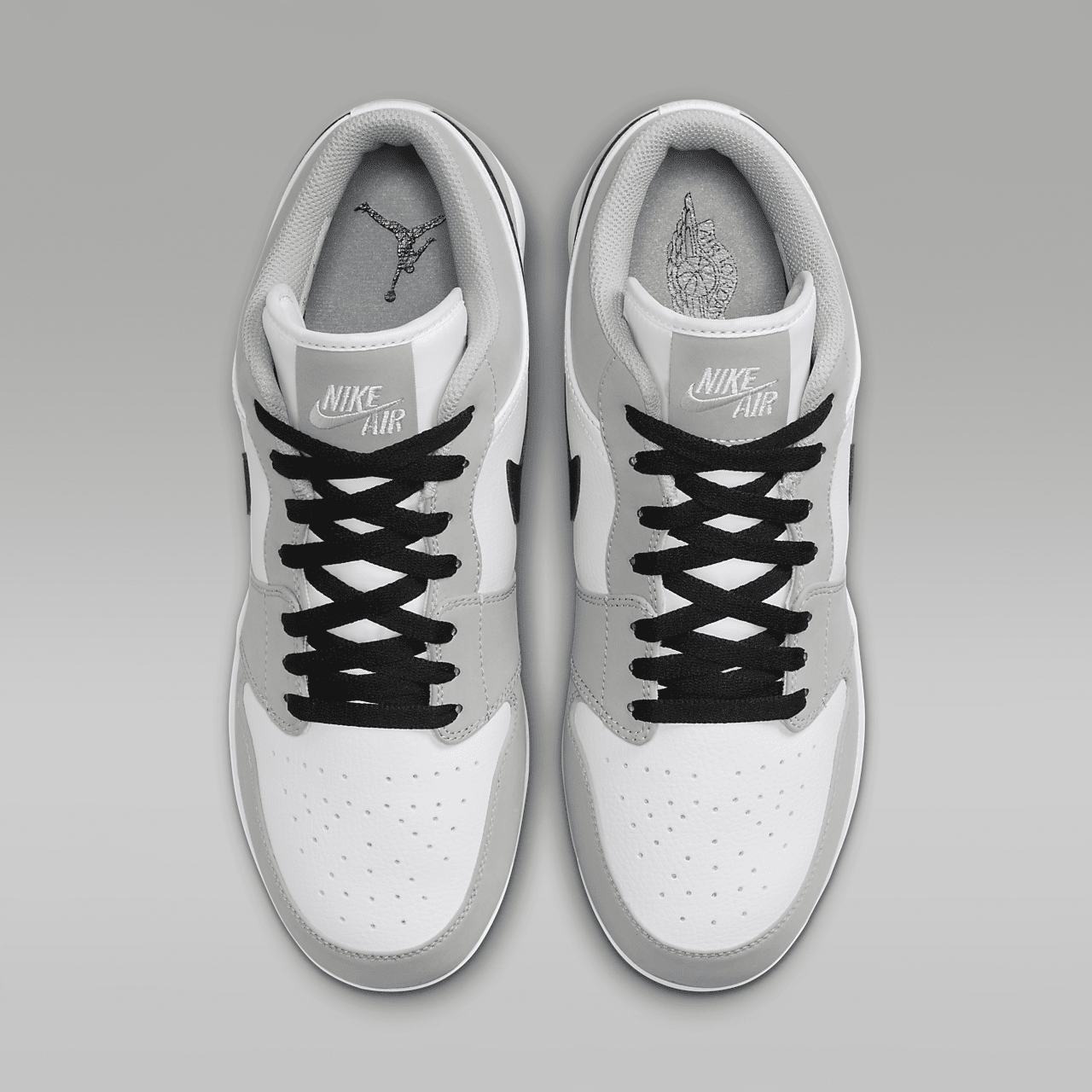 1 Retro MCS Low Men's Baseball Cleats