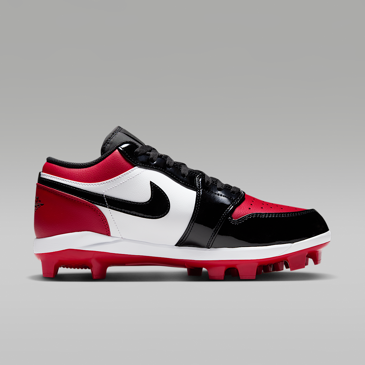 1 Retro MCS Low Men's Baseball Cleats