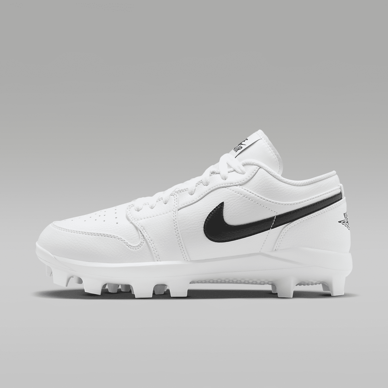 1 Retro MCS Low Men's Baseball Cleats