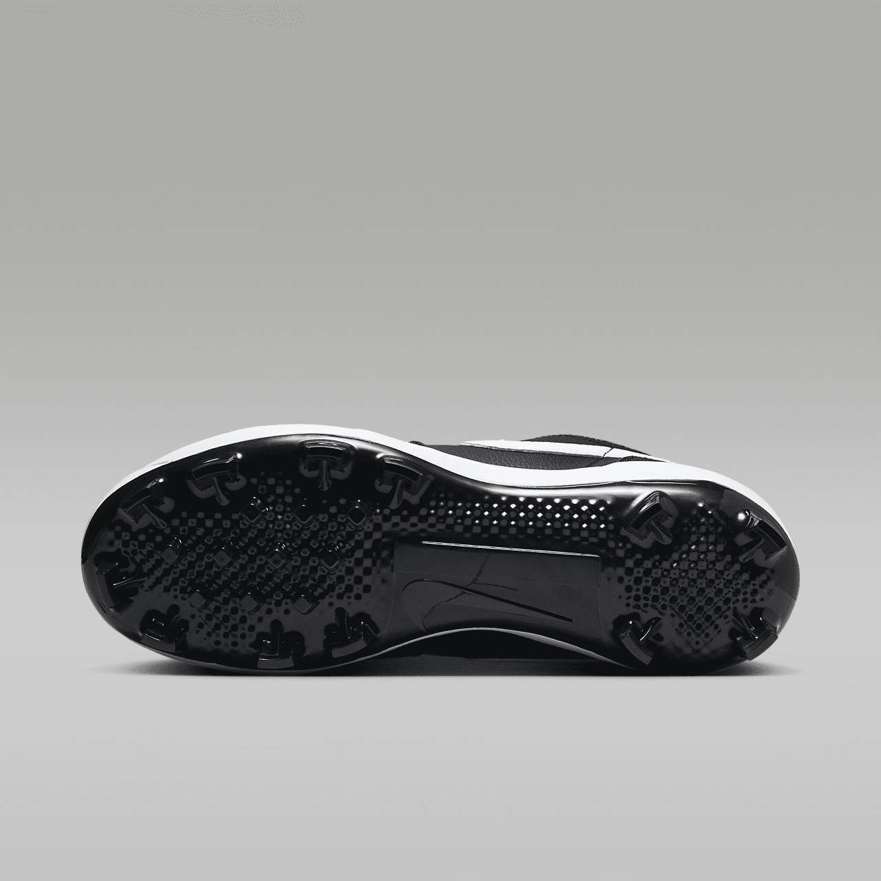 1 Retro MCS Low Men's Baseball Cleats
