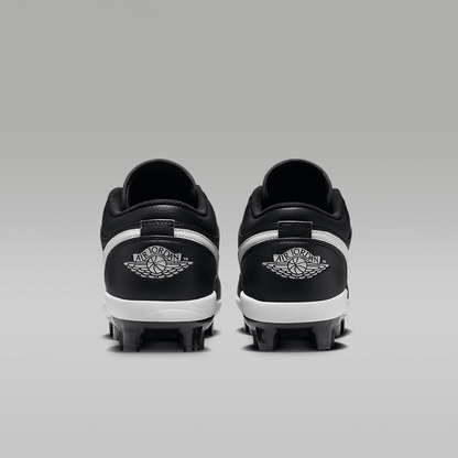 1 Retro MCS Low Men's Baseball Cleats
