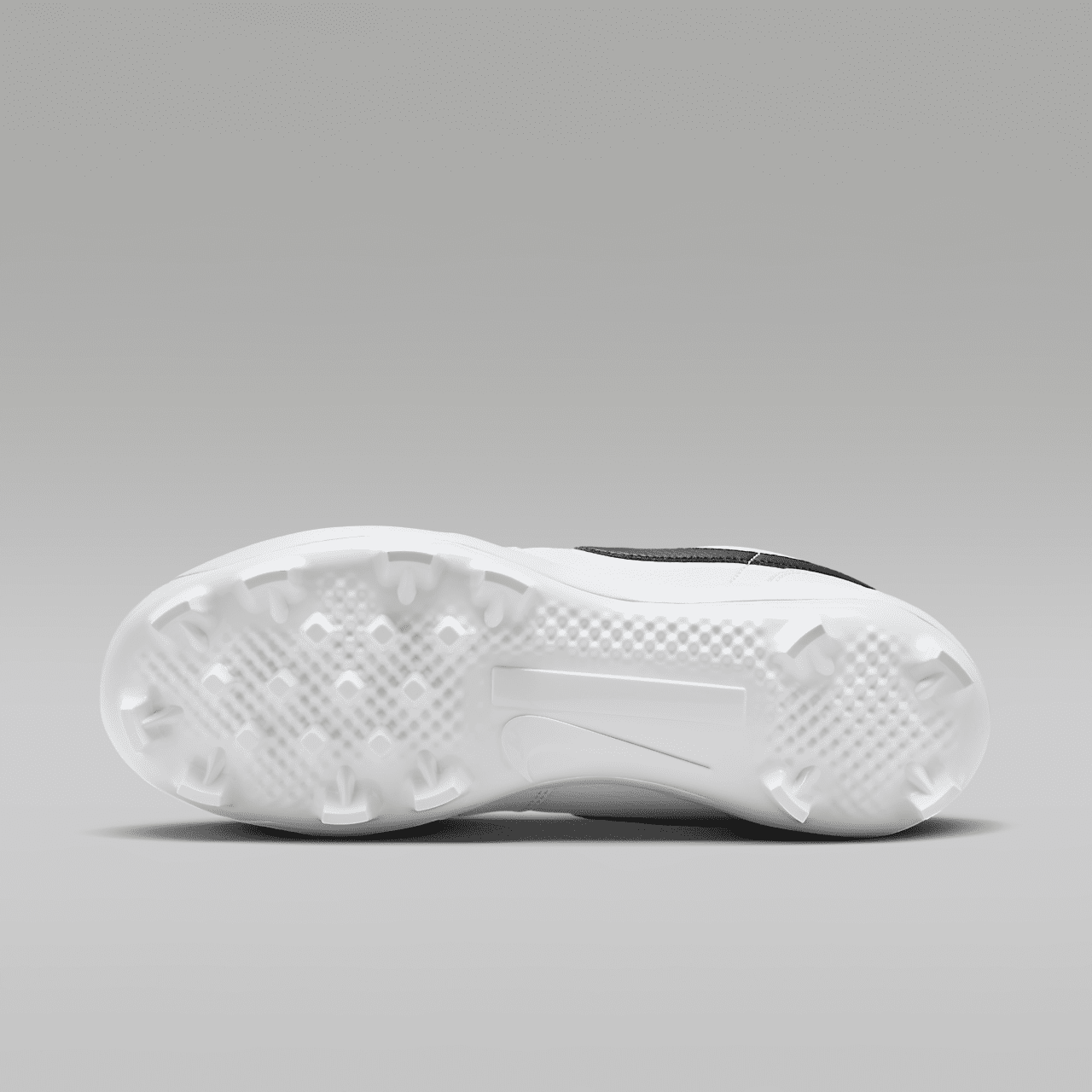 1 Retro MCS Low Men's Baseball Cleats
