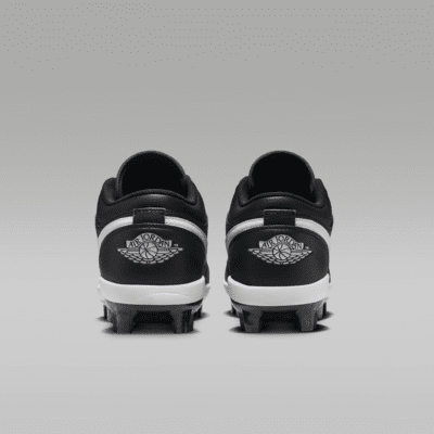 1 Retro MCS Low Men's Baseball Cleats