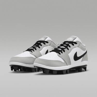 1 Retro MCS Low Men's Baseball Cleats