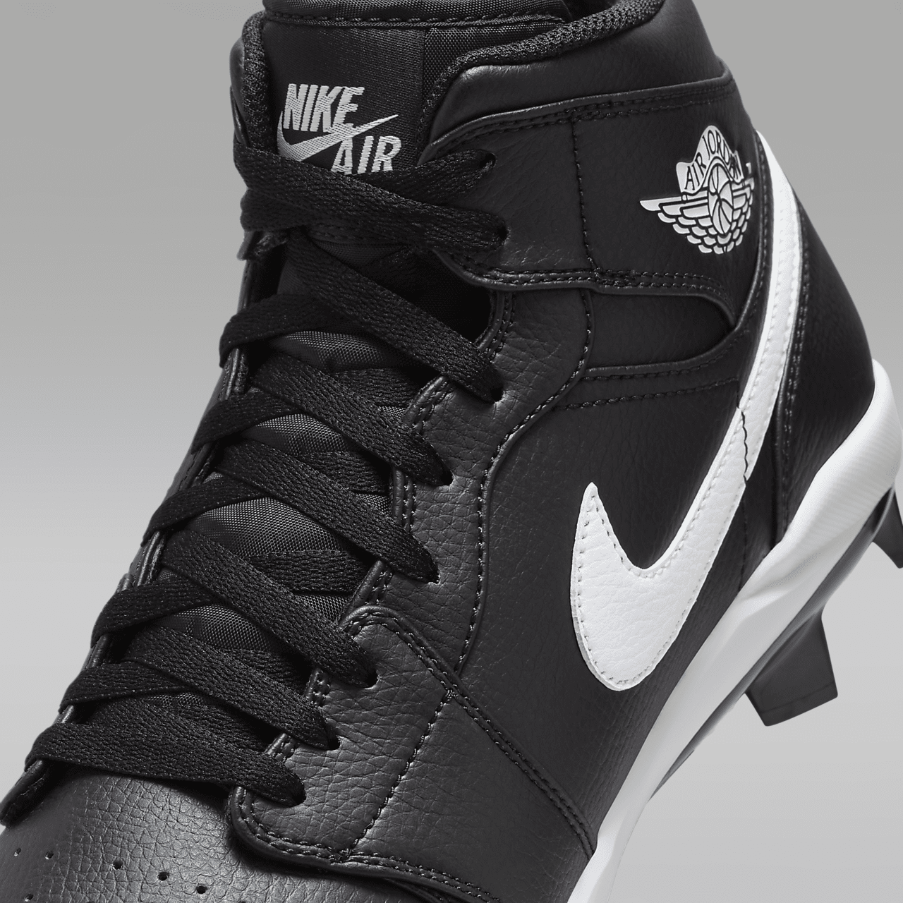 1 Retro MCS Men's Baseball Cleats