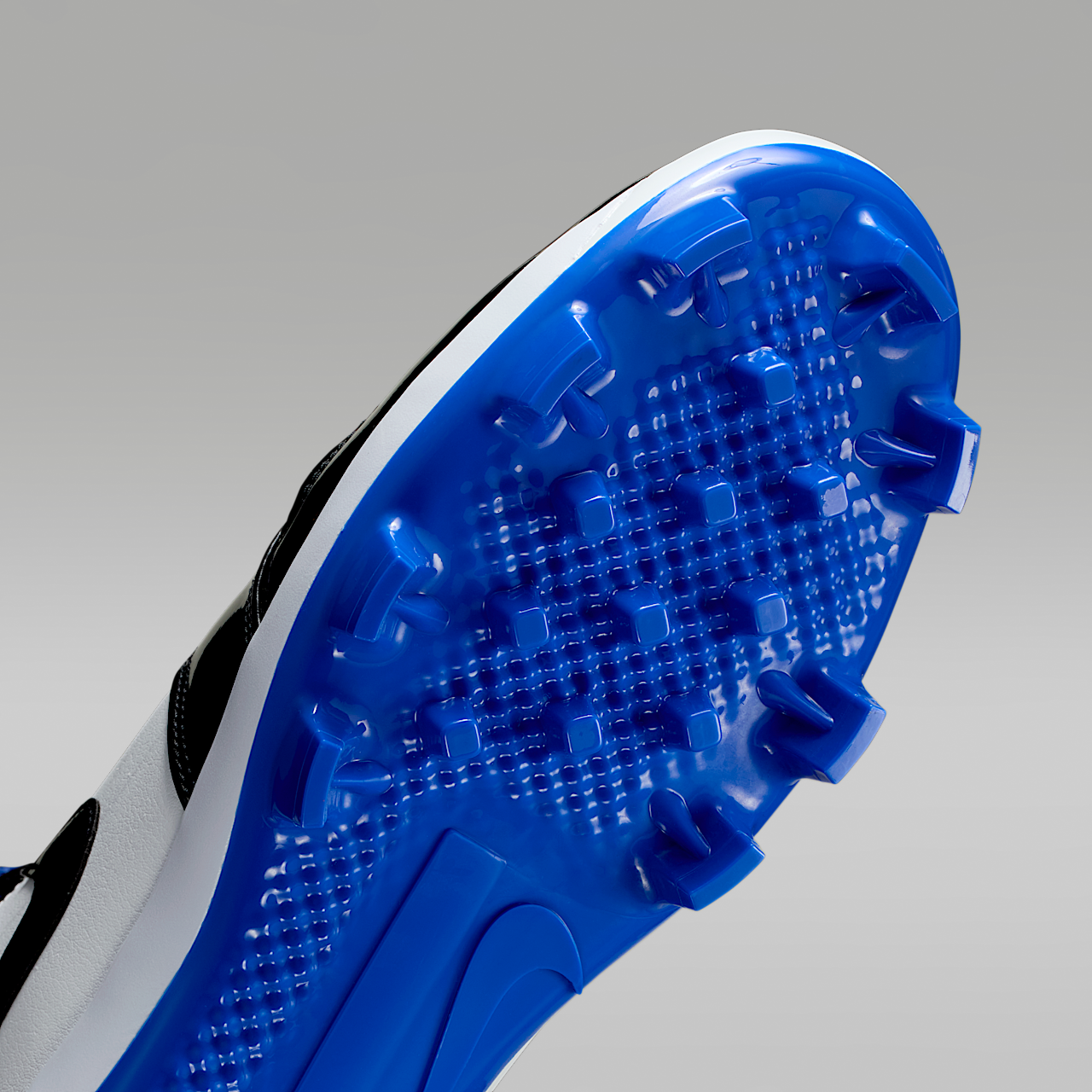 1 Retro MCS Men's Baseball Cleats