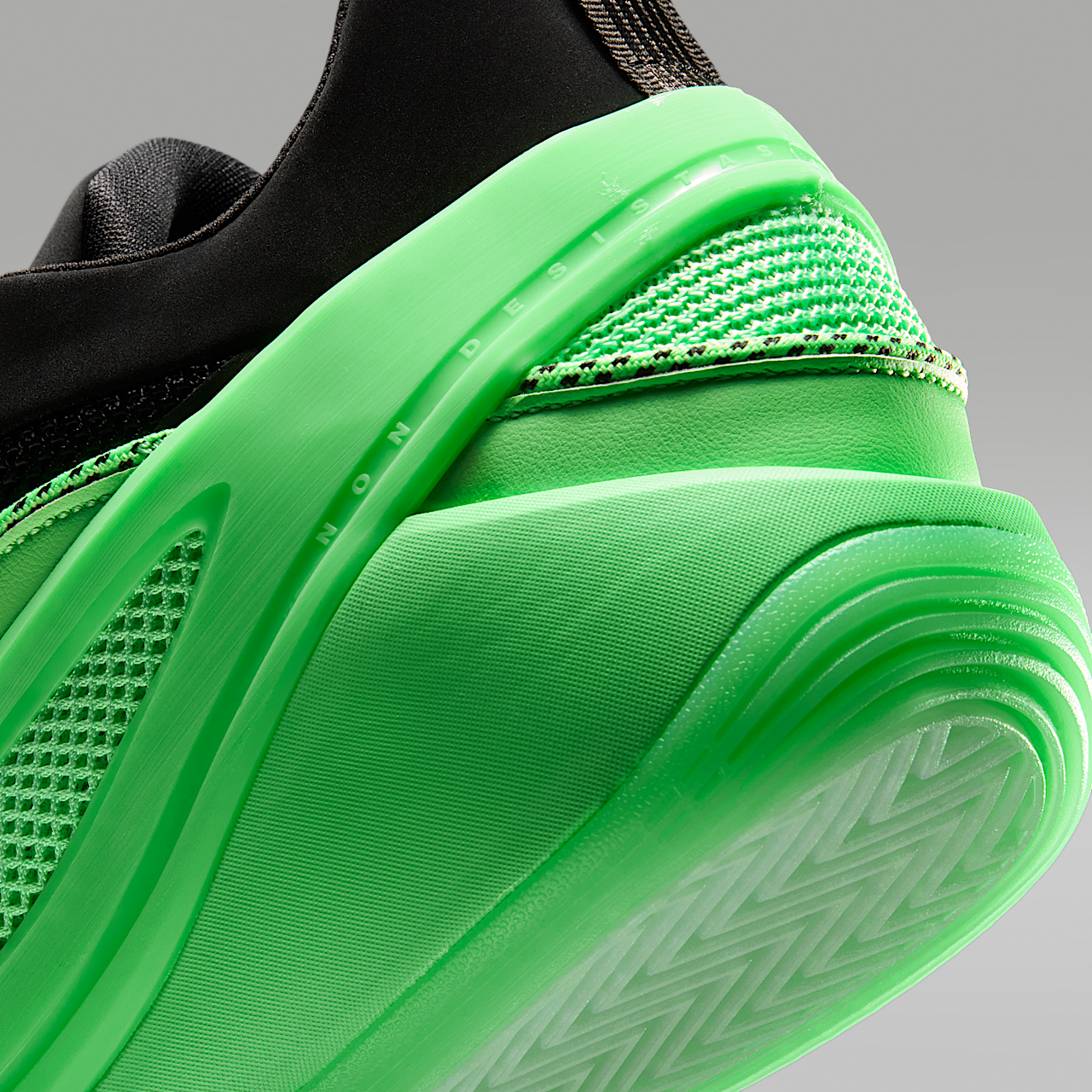 Luka 5 "Venom" Basketball Shoes