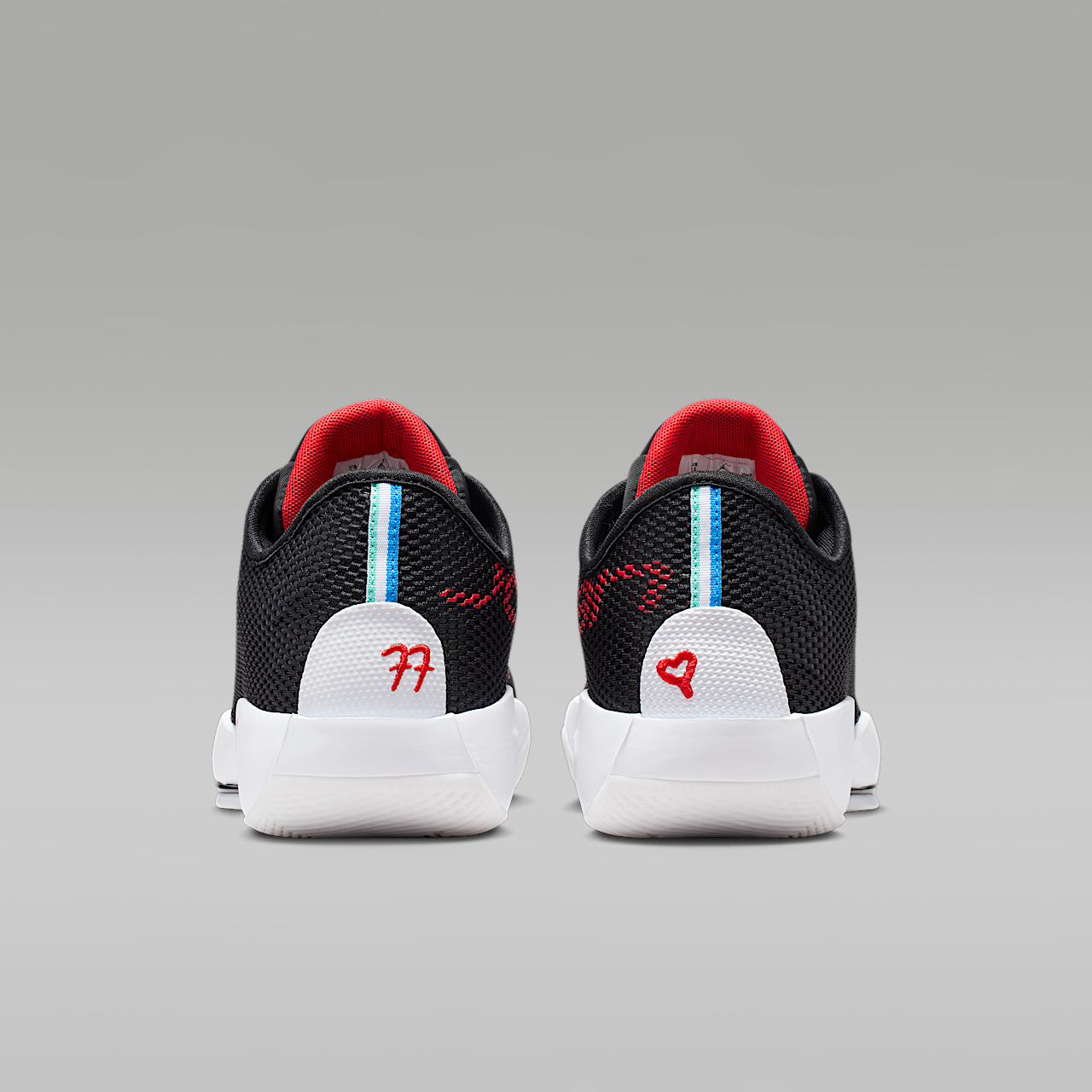 Luka 77 Basketball Shoes