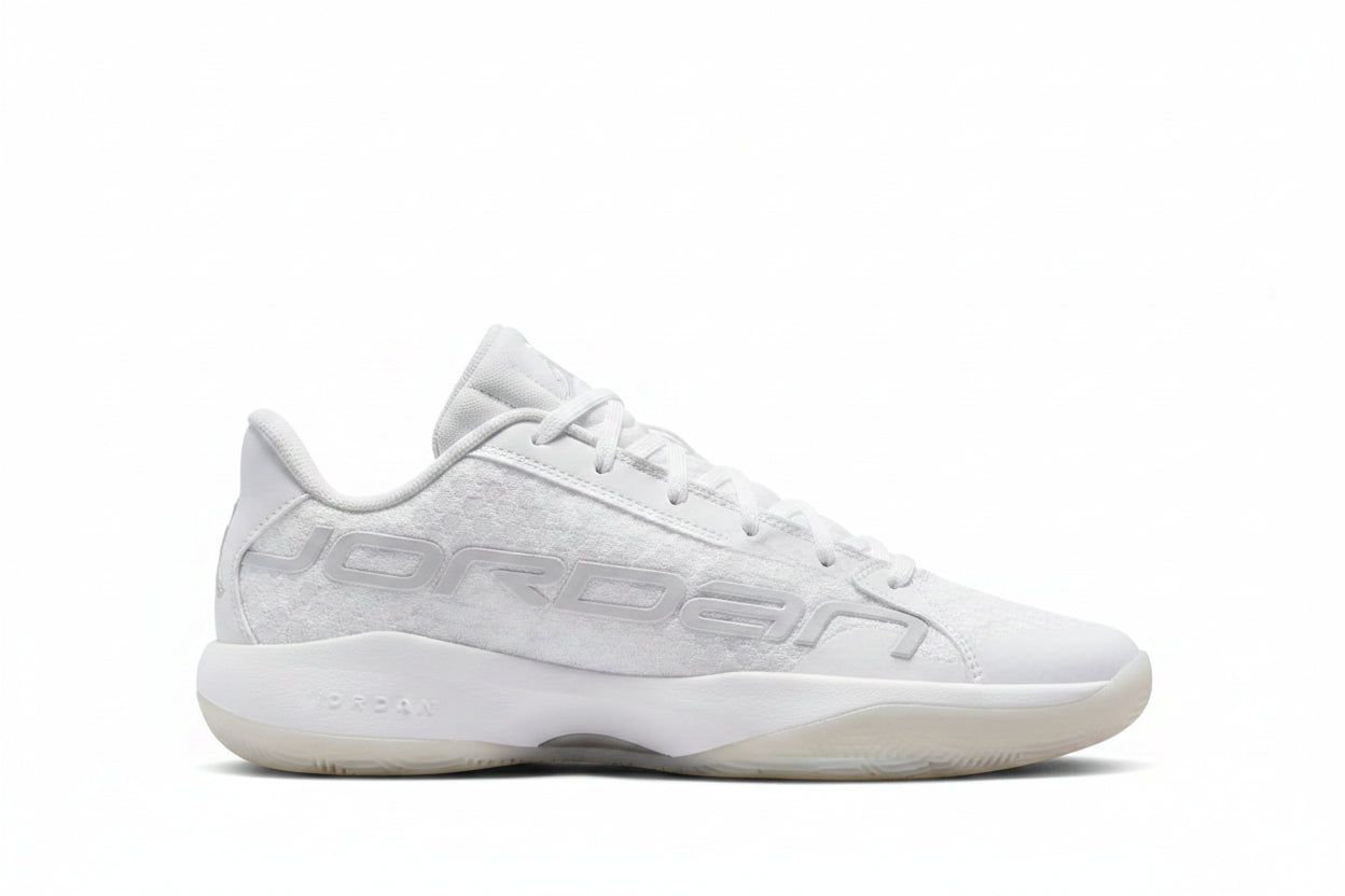 Luka 77 Basketball Shoes