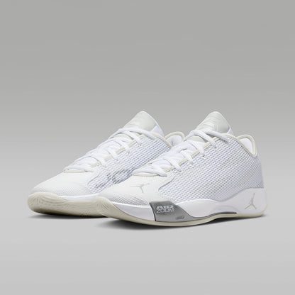 Luka 77 Basketball Shoes