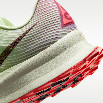 ACG Ultrafly Trail Trail Racing Shoes