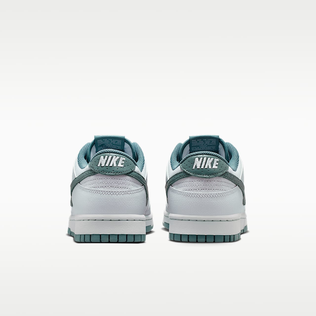 Dunk Low Retro Men's Shoes
