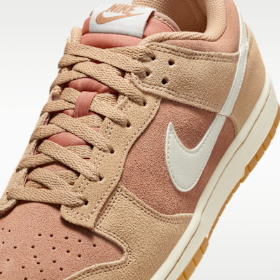 Dunk Low Retro SE