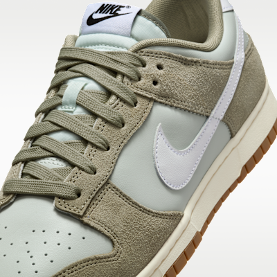 Dunk Low Retro SE