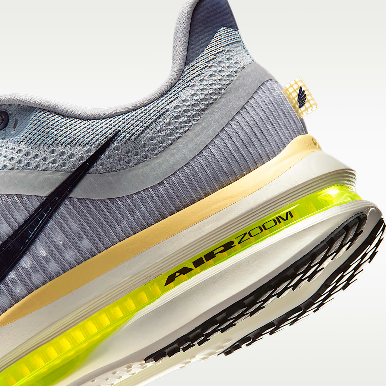 Pegasus Premium Men's Road Running Shoes