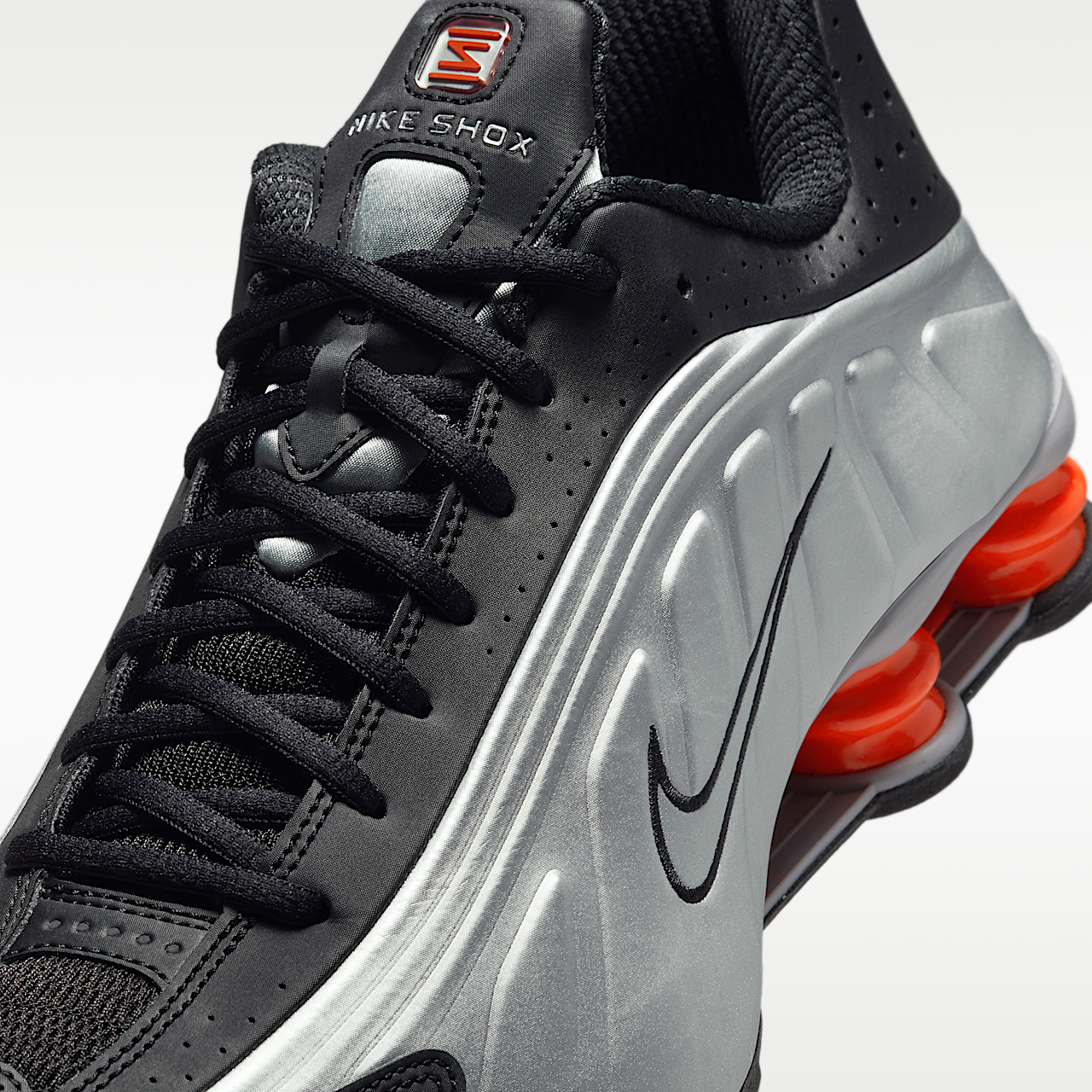 Shox R4 Men's Shoes