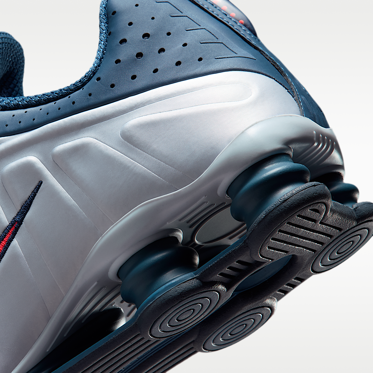 Shox R4 Men's Shoes