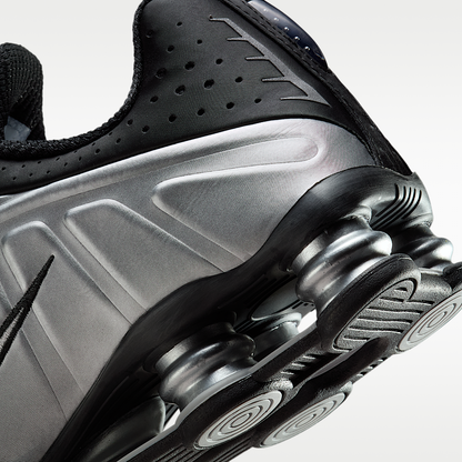 Shox R4