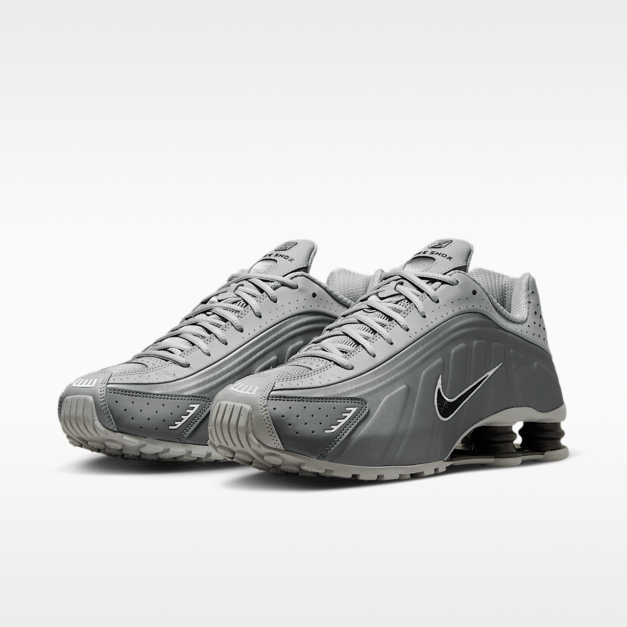 Shox R4 Men's Shoes