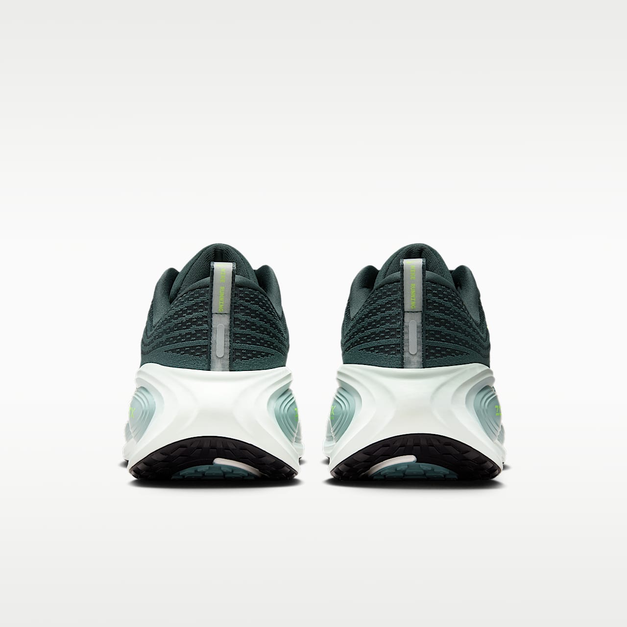 Vomero Plus Men's Road Running Shoes