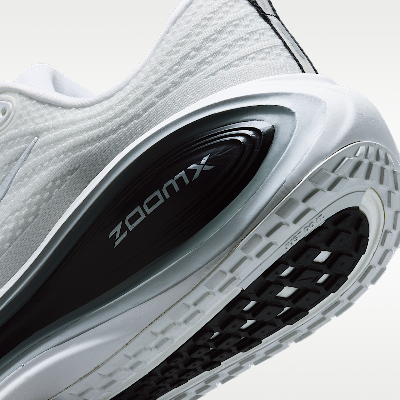 Vomero Plus Men's Road Running Shoes
