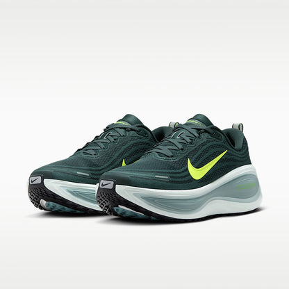 Vomero Plus Men's Road Running Shoes