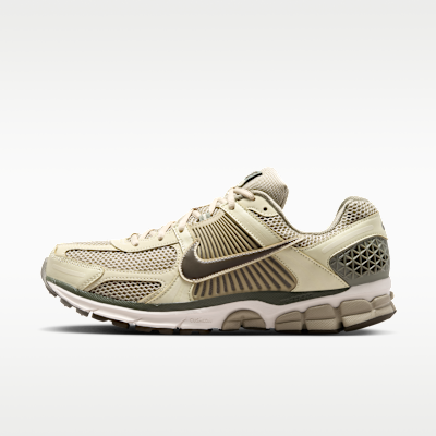 Zoom Vomero 5 Men's Shoes